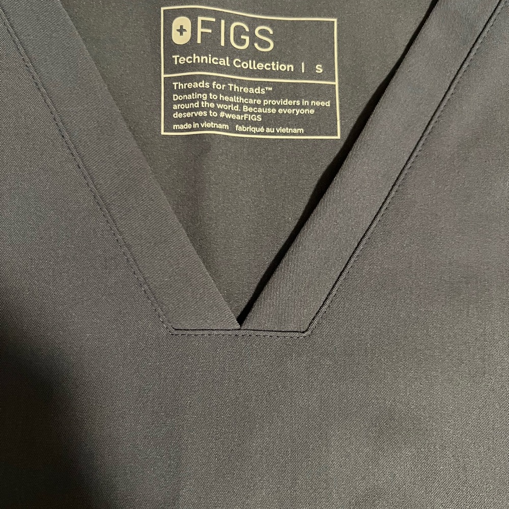 Figs Scrub set size small